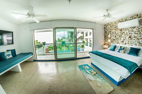 Villa La Flojera Beach House.