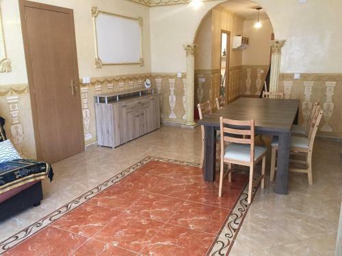 3 Bedroom Apartment Garbinet