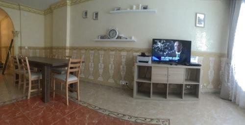 3 Bedroom Apartment Garbinet