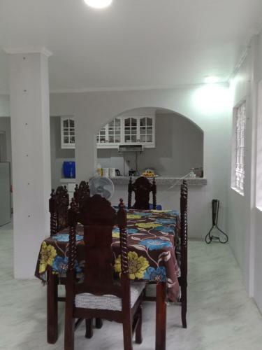 Felipe Home