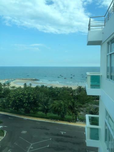 Apartamento C?n H? Bi?n Phan Thi?t