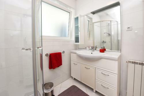 Apartment In Porec/istrien 38610