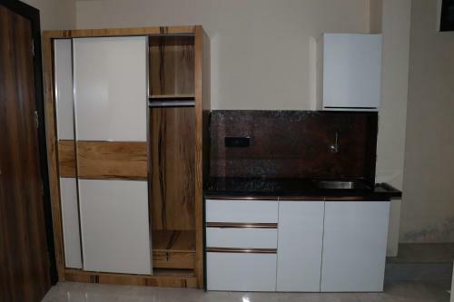 Stay10 Studio Apartments