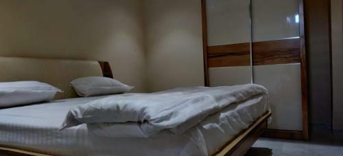 Stay10 Studio Apartments