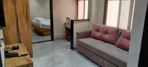 Stay10 Studio Apartments