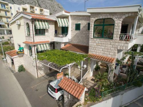 Villa Palma Apartments