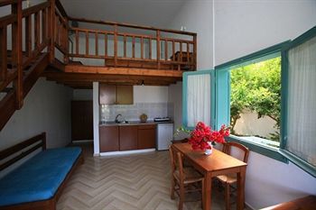 Anatoli Apartments