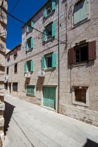 Apartamentos Komiza Provita Guesthouse