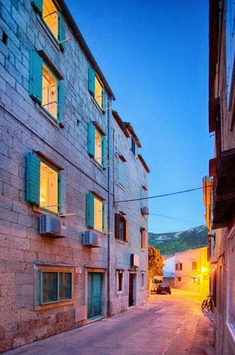 Apartamentos Komiza Provita Guesthouse