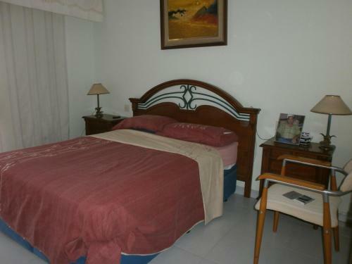Rooms In Apartment Gran Via With Pool