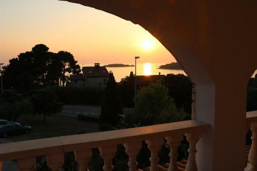Apartamentos Villa Kiki