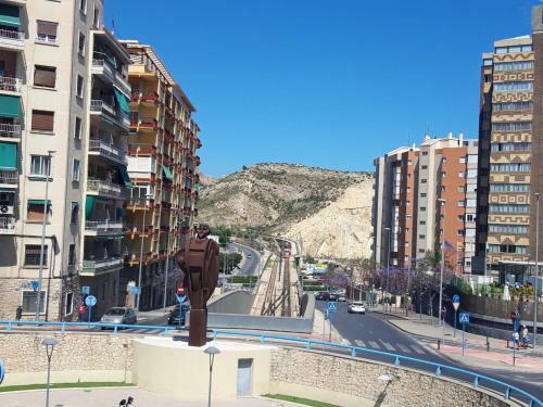 Apartamento Grande - Castillo Santa Barbara