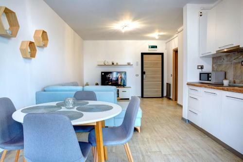 Apartament Miranna Alezzi