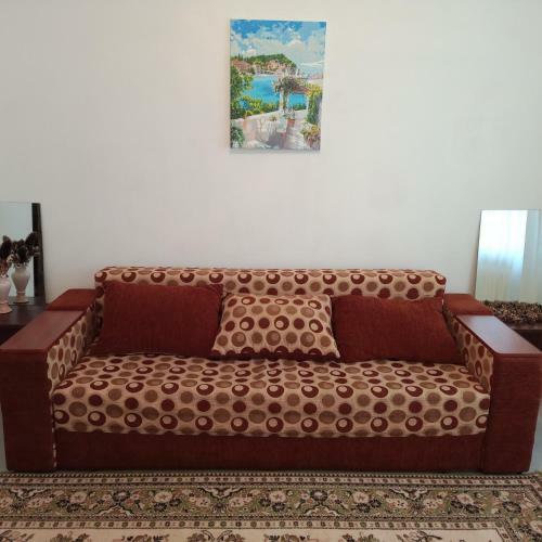 Two Bedroom Apartment "entourage"