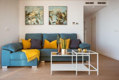 Modern Sea Front Reef Apartment