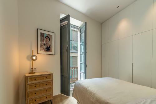 Balmis Plaza Apartments
