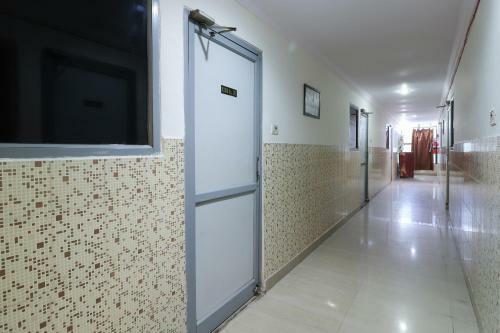 Oyo 62288 Hotel Sapna