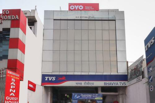 Oyo 62288 Hotel Sapna