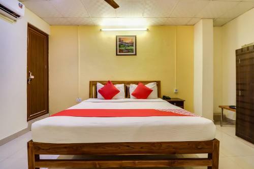 Collection O 70887 Hotel Moonlight