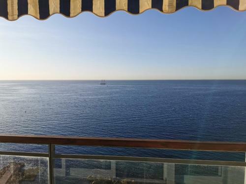Apartamento Frente Mar
