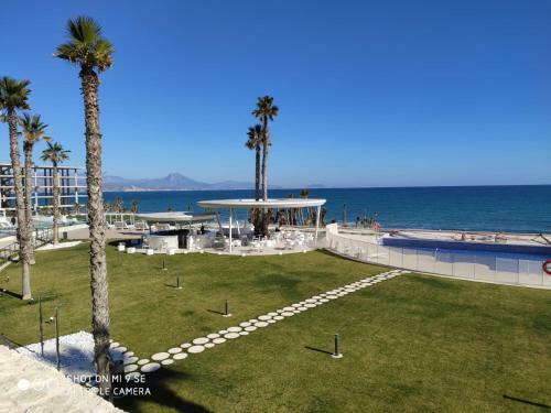 Apartamento 5* Apt, Best Location, Playa San Juan, Heated Pool
