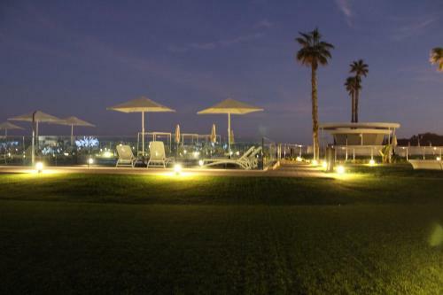 Apartamento 5* Apt, Best Location, Playa San Juan, Heated Pool