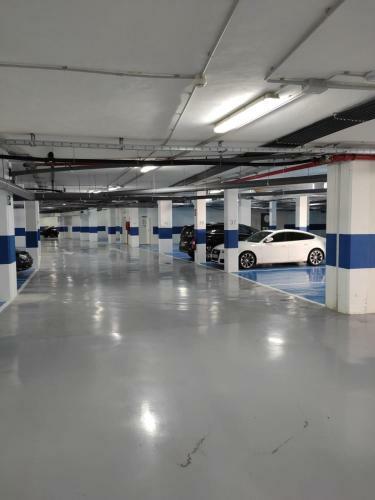 Apartamento 5* Apt, Best Location, Playa San Juan, Heated Pool