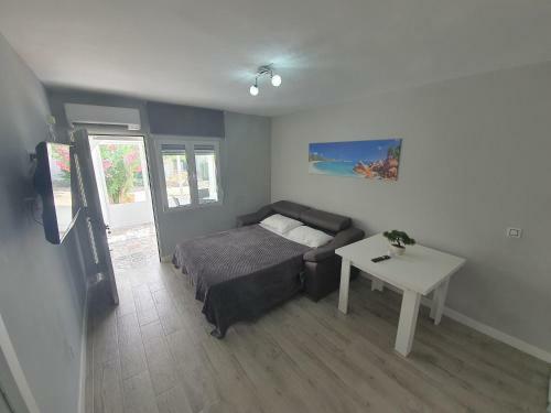 Apartamento En Torrevieja Con Piscina