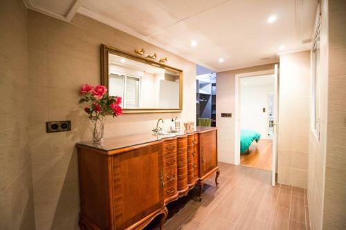 Luxury Holiday Apartment Santa Barbara Sea Views