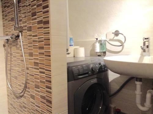 Apartamento Metro Residence Victoria