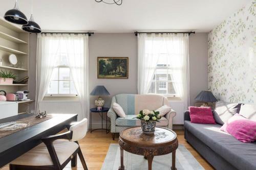 Apartamento Metro Residence Victoria