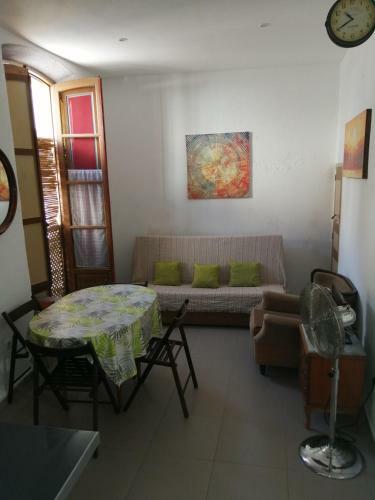 Linda Casa Pintoresca (centro Almer�a)