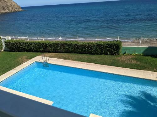 Remarkable 3-bed Apartment In Carboneras