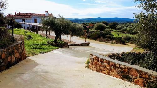 Villa Flores Amarillas
