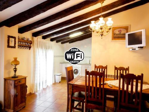 Agroturismo Casa Rural Lola