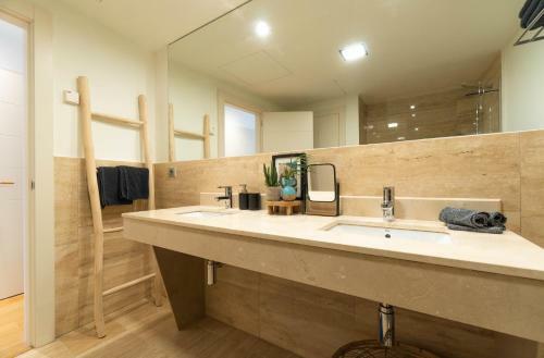 Mascarat Beach Apartment De Lux, En52b