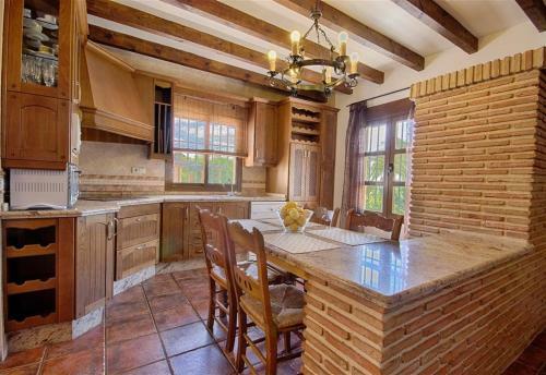 Casa Tita In�s With Swimming Pool