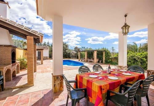 Casa Tita In�s With Swimming Pool