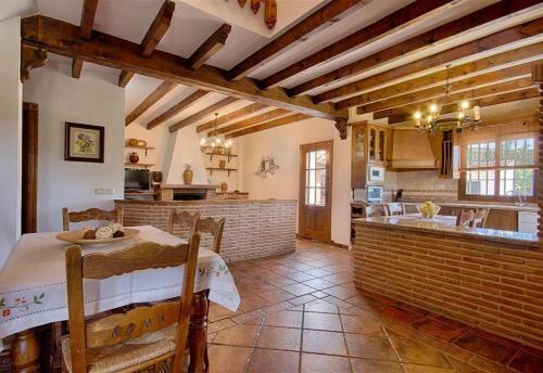 Casa Tita In�s With Swimming Pool