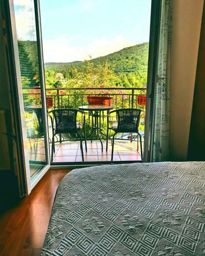 Hostal Guest House Surina