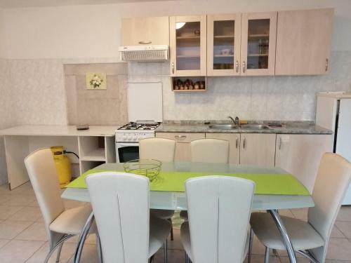 Gracia Apartments