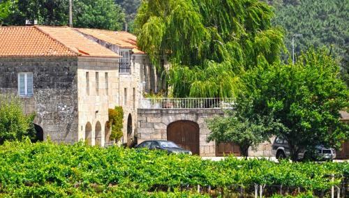 Agroturismo Pazo De Almui�a
