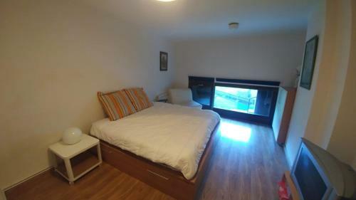 Apartamento Duplex De 90m2 Con Salida A Jard�n