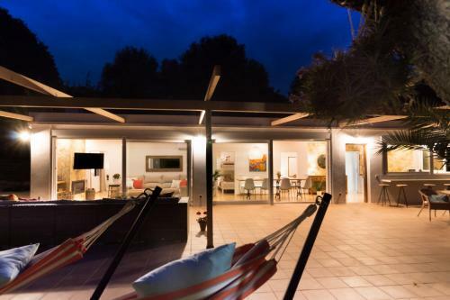 Casa Rural El Jardi Con Piscina Y Jardin