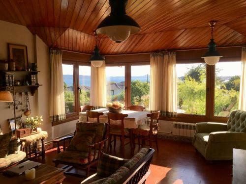 Chalet Con P�scina En Zona De Playa