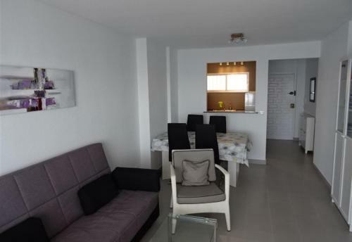 Apartment With Garage In Almu�ecar