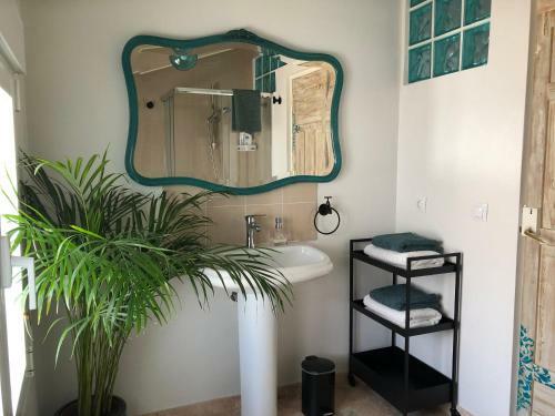 Lovely 1-bedroom Loft Near Ronda