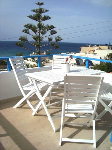 Corina Apartments