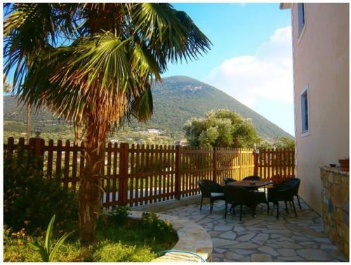 Apartamento Iriana Village Inn