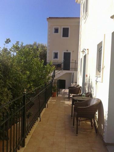 Apartamento Iriana Village Inn